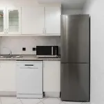 Spacious Escape Near The By Host Wise Apartman *