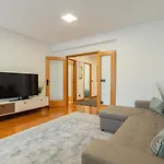 Spacious Escape Near The By Host Wise Apartman Matosinhos