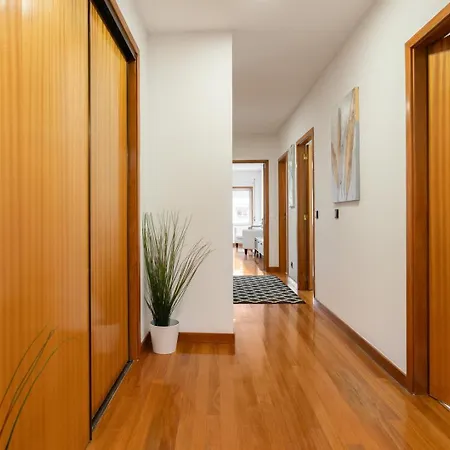 Host Wise - Spacious Escape Near The * Matosinhos (Porto)