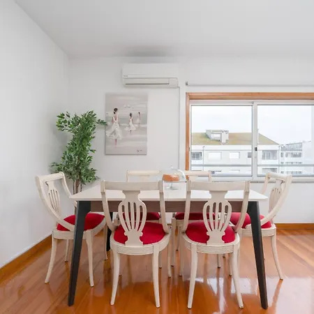 Appartamento Spacious Escape Near The By Host Wise