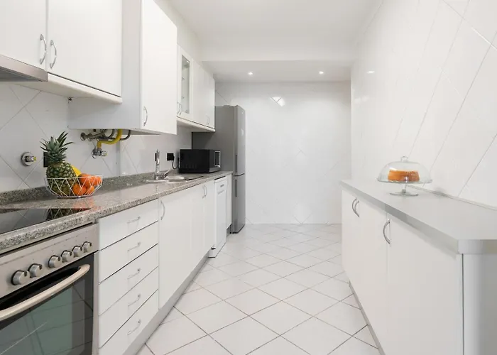 Spacious Escape Near The By Host Wise Apartament Matosinhos (Porto)