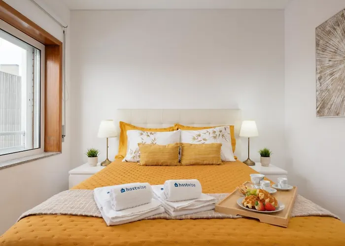 Spacious Escape Near The By Host Wise *